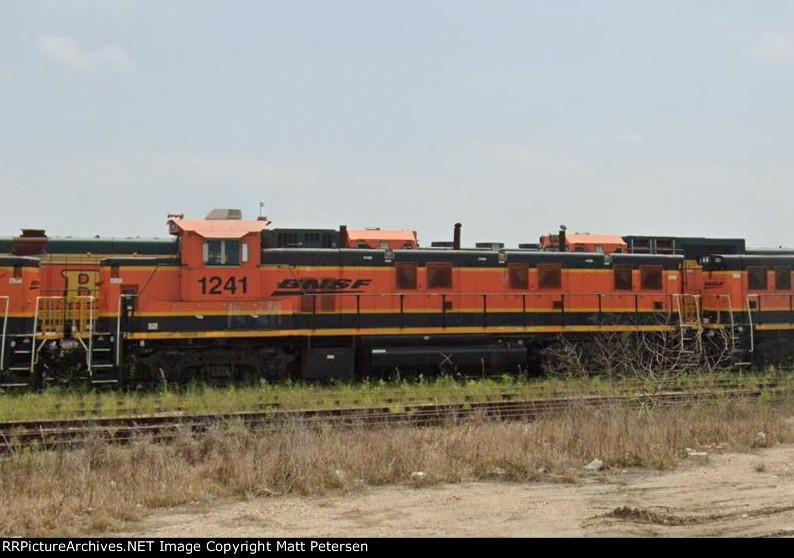 BNSF 1241